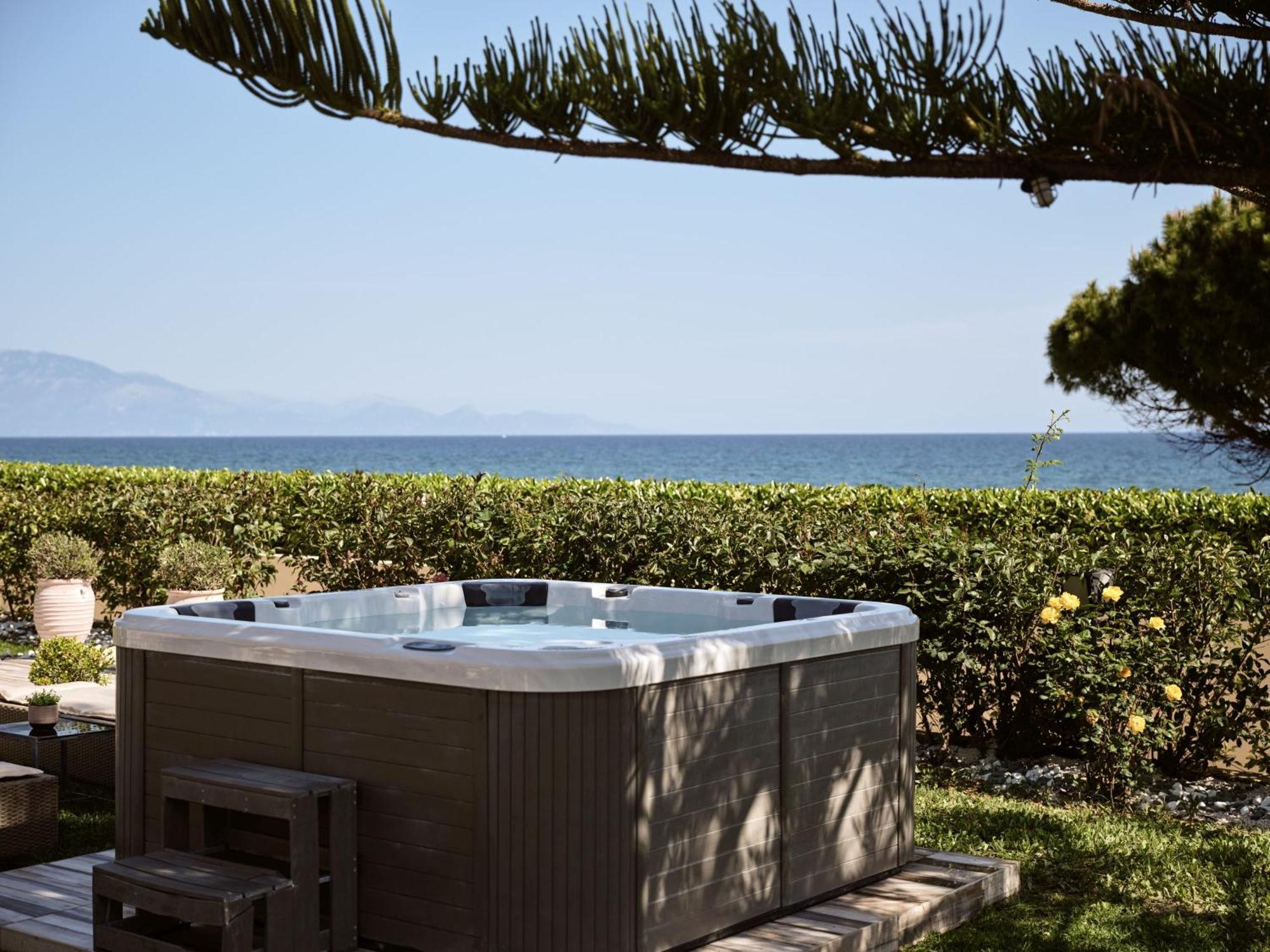 Sea Elegance Villa - On The Beach, By Zantewize Psarou  Εξωτερικό φωτογραφία